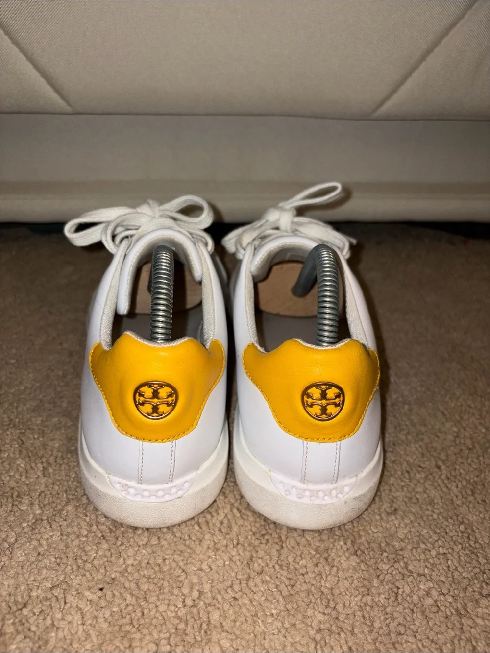 Women’s White/Yellow Tory Burch Howell Court sneakers Leather Sz 9M